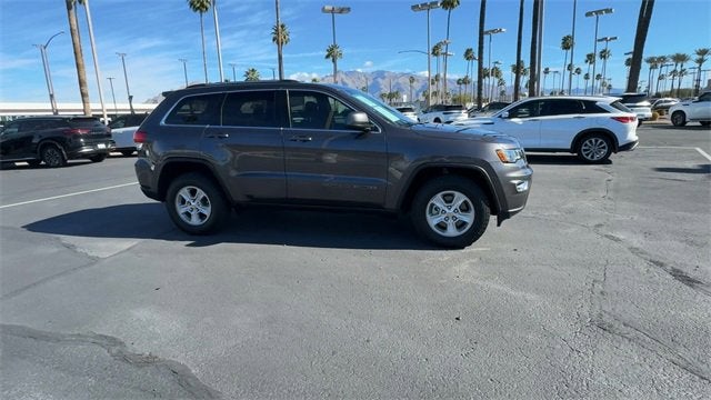 2017 Jeep Grand Cherokee Laredo 4x4
