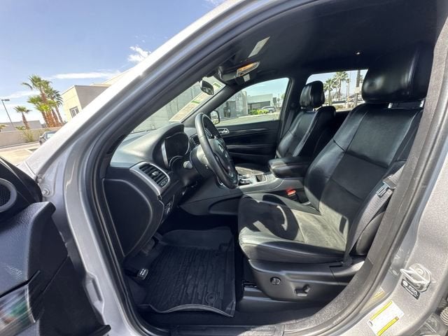 2021 Jeep Grand Cherokee Laredo X 4x4