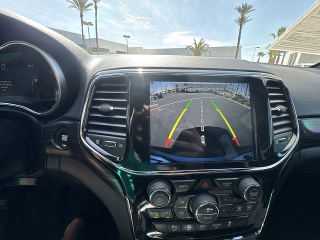 2021 Jeep Grand Cherokee Laredo X 4x4