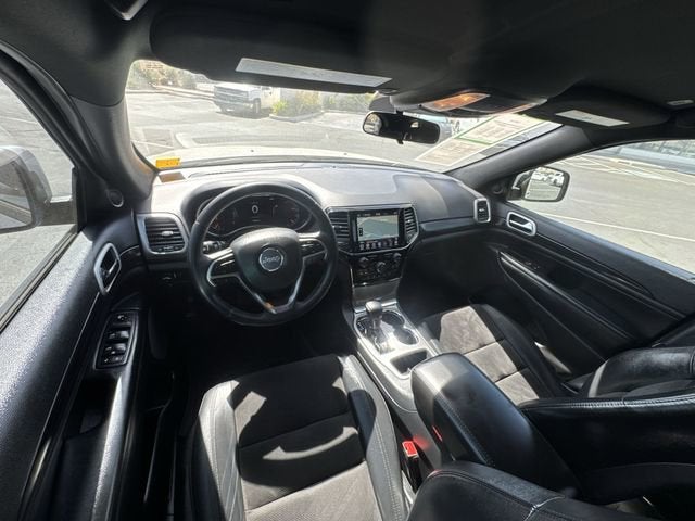 2021 Jeep Grand Cherokee Laredo X 4x4