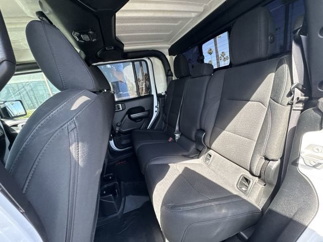 2021 Jeep Gladiator Sport 4x4