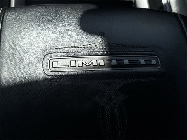 2023 RAM 1500 Limited Crew Cab 4x2 5'7" Box