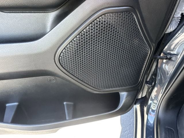 2025 RAM 1500 Tradesman Quad Cab 4x4 6'4" Box