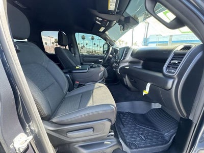 2025 RAM 1500 Tradesman Quad Cab 4x4 6'4" Box