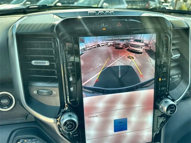 2025 RAM 1500 Big Horn Crew Cab 4x4 5'7" Box