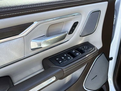 2025 RAM 1500 Laramie Crew Cab 4x4 5'7" Box