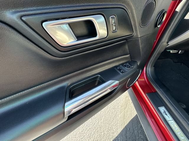 2020 Ford Mustang EcoBoost Premium Fastback