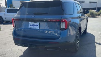 2025 Ford Explorer ST-Line