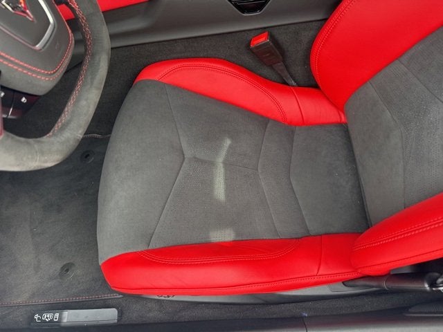 2025 Chevrolet Corvette Stingray 2LT