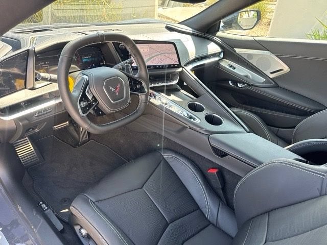 2027 Chevrolet Corvette Stingray 2LT