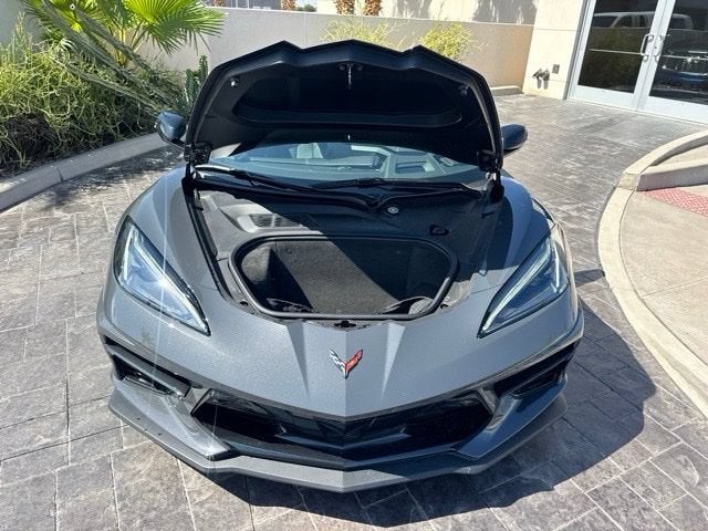 2027 Chevrolet Corvette Stingray 2LT