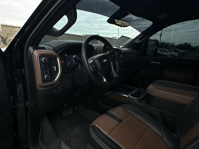 2023 Chevrolet Silverado 3500 HD High Country DRW