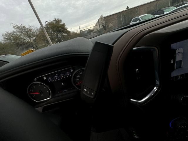 2023 Chevrolet Silverado 3500 HD High Country DRW