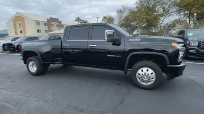2023 Chevrolet Silverado 3500 HD High Country DRW