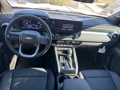 2025 Chevrolet Colorado WT/LT