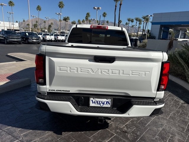 2025 Chevrolet Colorado WT/LT
