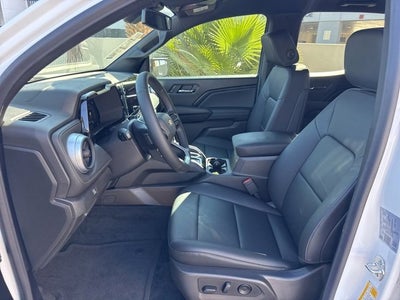 2025 Chevrolet Colorado WT/LT