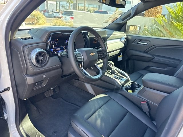 2025 Chevrolet Colorado WT/LT