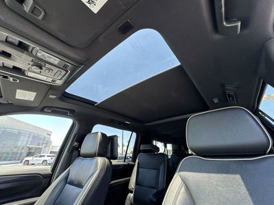2021 GMC Yukon XL SLT