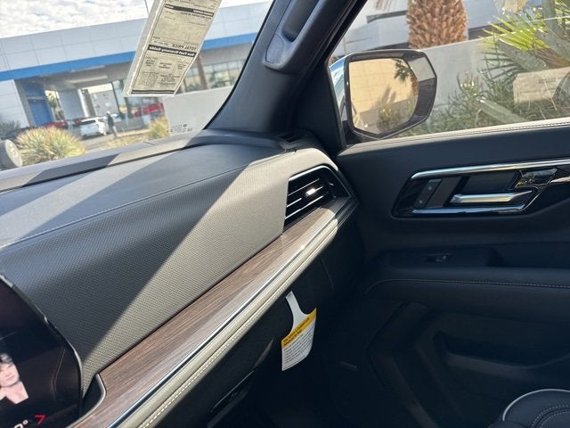 2025 Chevrolet Suburban Premier