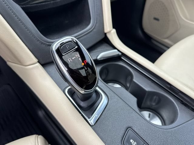 2018 Cadillac XT5 Premium Luxury FWD