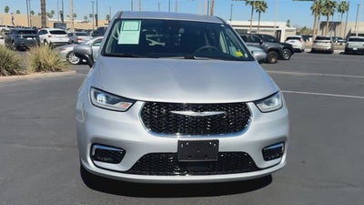 2023 Chrysler Pacifica Hybrid Touring L