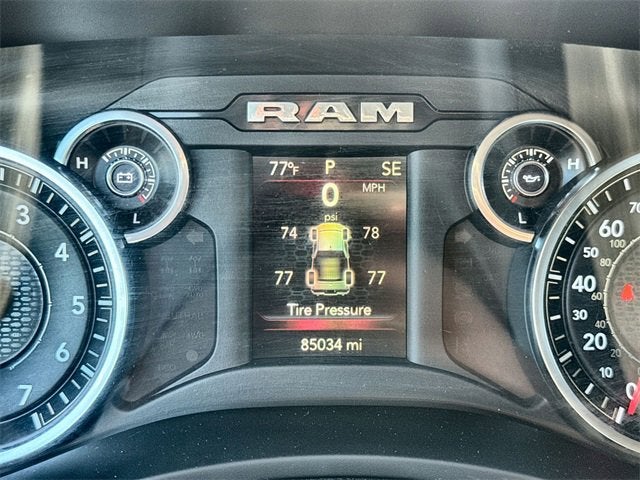 2022 RAM 2500 Tradesman Crew Cab 4x2 6'4" Box