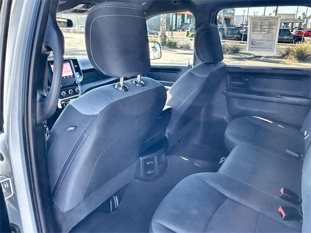 2022 RAM 2500 Tradesman Crew Cab 4x2 6'4" Box