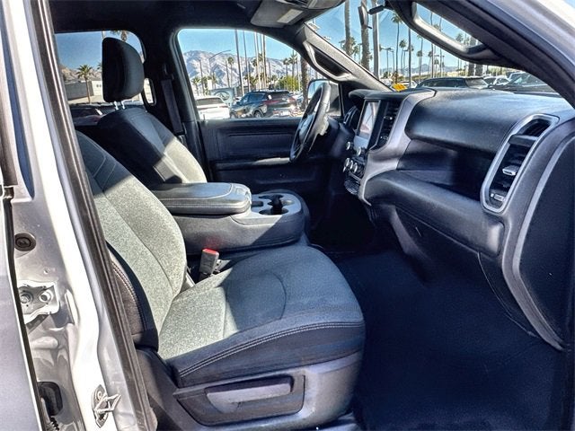 2022 RAM 2500 Tradesman Crew Cab 4x2 6'4" Box