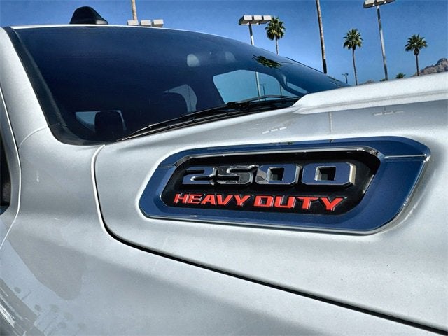 2022 RAM 2500 Tradesman Crew Cab 4x2 6'4" Box