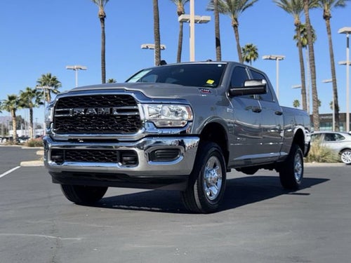 2022 RAM 2500 Tradesman Crew Cab 4x4 6'4" Box