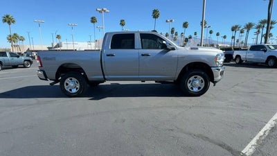 2022 RAM 2500 Tradesman Crew Cab 4x4 6'4" Box