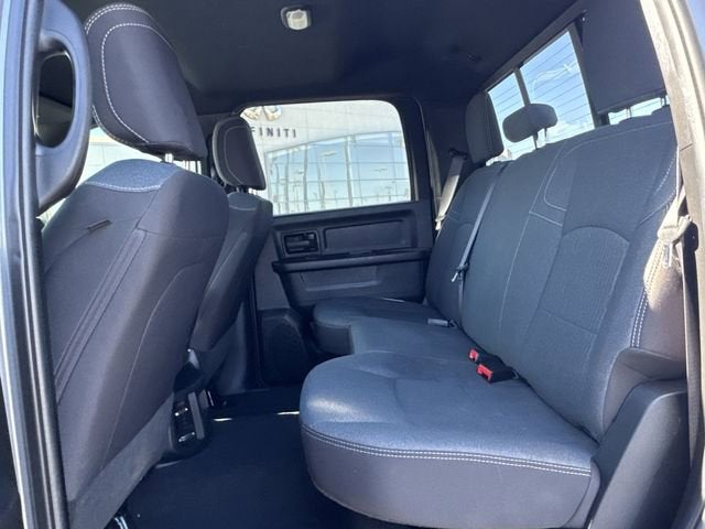 2022 RAM 2500 Tradesman Crew Cab 4x4 6'4" Box