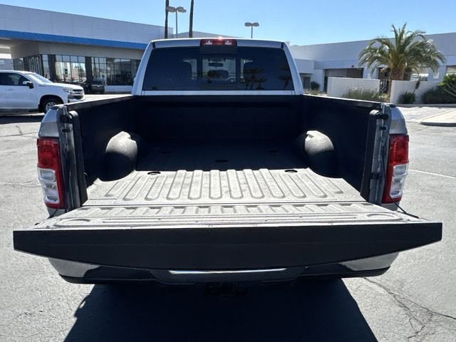 2022 RAM 2500 Tradesman Crew Cab 4x4 6'4" Box