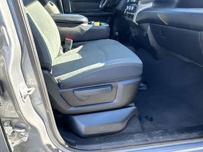 2022 RAM 2500 Tradesman Crew Cab 4x4 6'4" Box