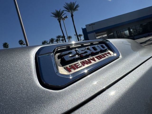 2022 RAM 2500 Tradesman Crew Cab 4x4 6'4" Box