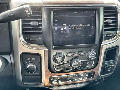 2018 RAM 2500 Laramie Crew Cab 4x4 6'4" Box