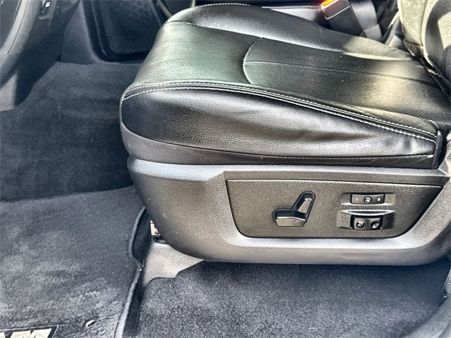 2018 RAM 2500 Laramie Crew Cab 4x4 6'4" Box