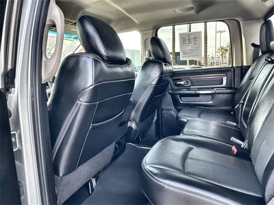 2018 RAM 2500 Laramie Crew Cab 4x4 6'4" Box