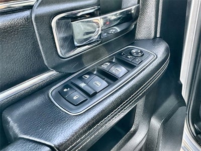 2018 RAM 2500 Laramie Crew Cab 4x4 6'4" Box