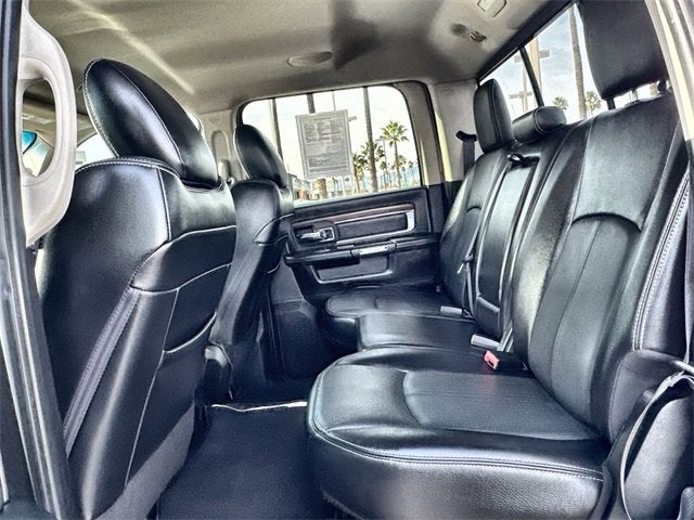 2018 RAM 2500 Laramie Crew Cab 4x4 6'4" Box