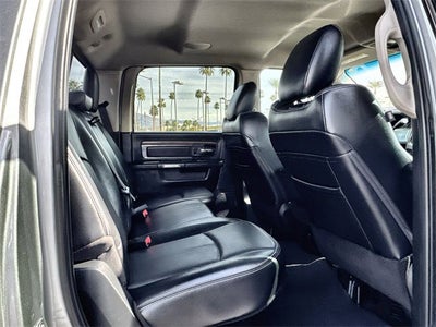 2018 RAM 2500 Laramie Crew Cab 4x4 6'4" Box