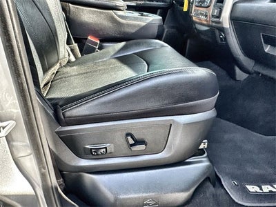 2018 RAM 2500 Laramie Crew Cab 4x4 6'4" Box