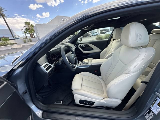 2025 BMW 230i 230i