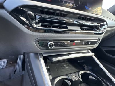 2025 BMW 230i 230i