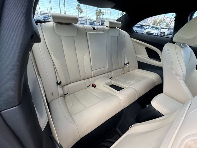 2025 BMW 230i 230i