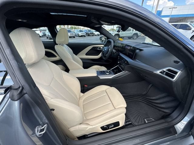 2025 BMW 230i 230i