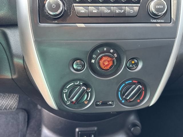 2017 Nissan Versa 1.6 SV