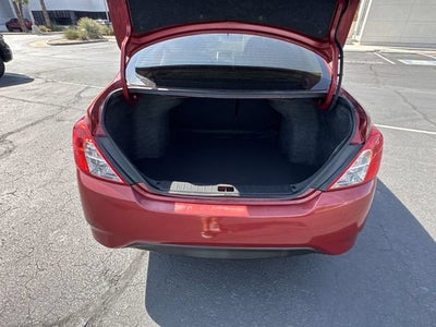 2017 Nissan Versa 1.6 SV
