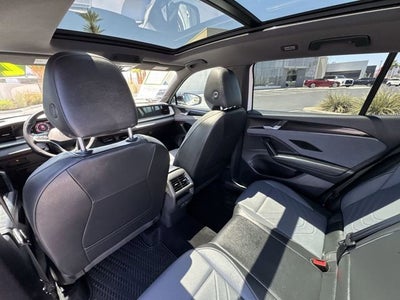 2025 Volkswagen Tiguan 2.0T SE R-Line Black